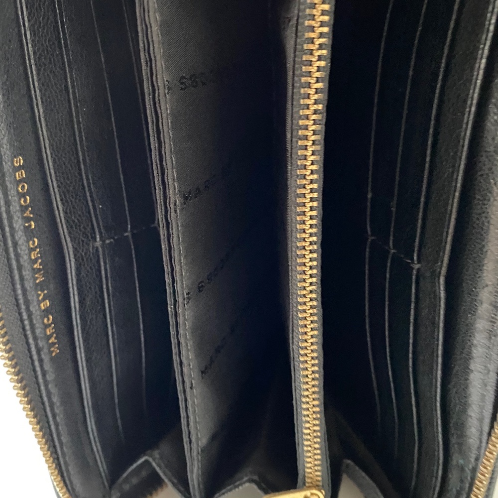wallet - Picture 4 of 8